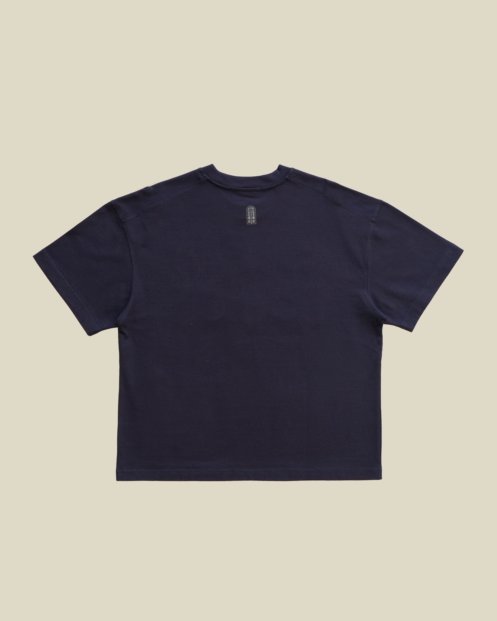 Camiseta floreciendo azul